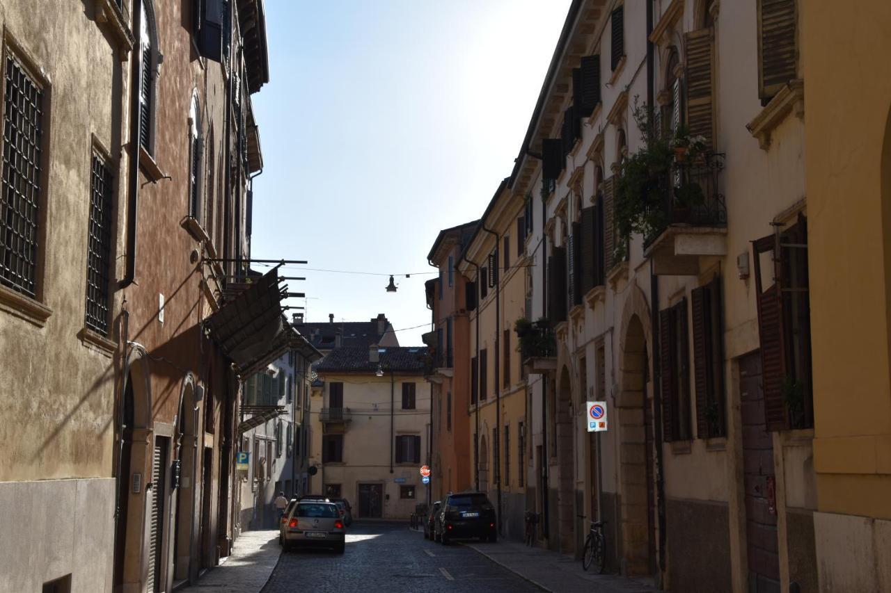 Stay In Verona Center Buitenkant foto